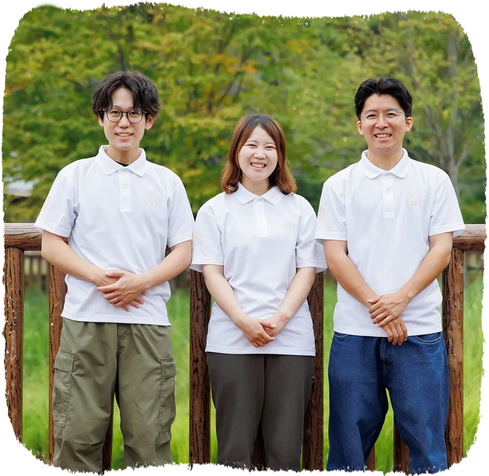 ひなたメンバーの集合写真